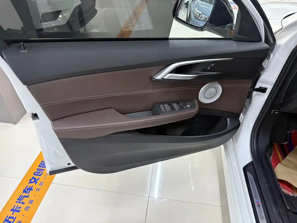 BMW 1 Series — миниатюра 10
