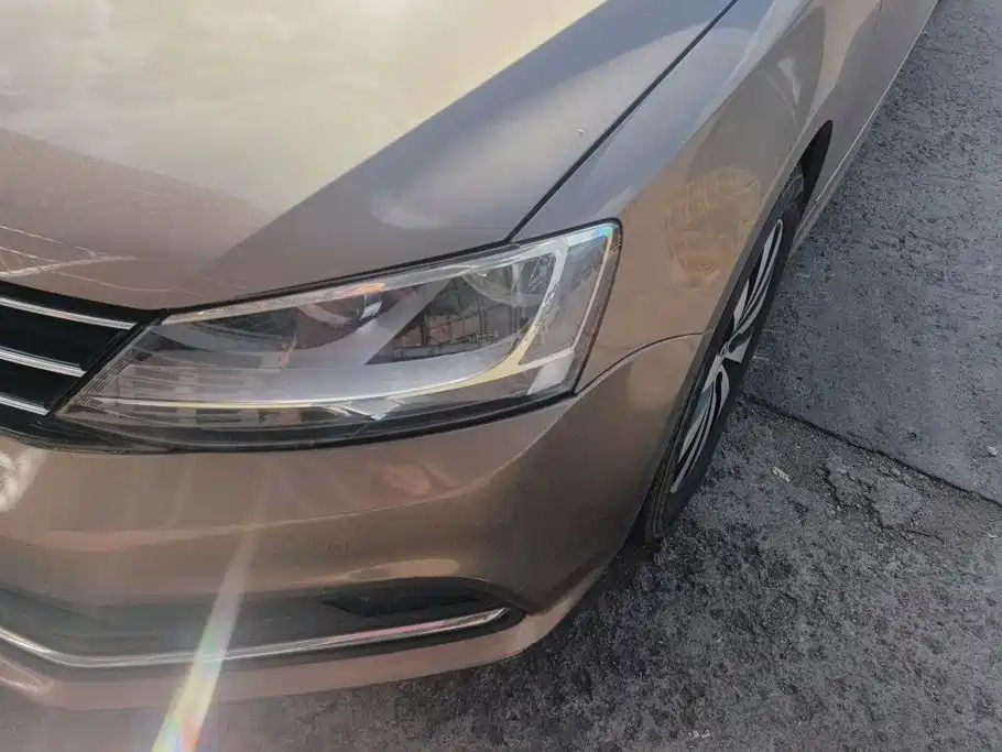 Volkswagen Sagitar — миниатюра 5