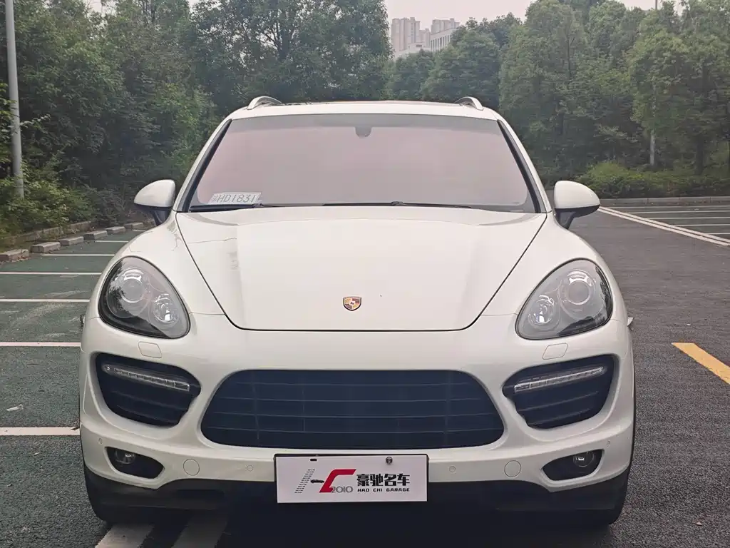 Porsche Cayenne — миниатюра 2