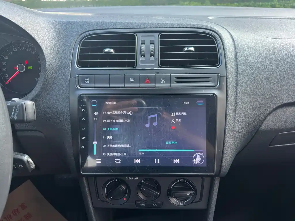 Volkswagen Polo — миниатюра 13
