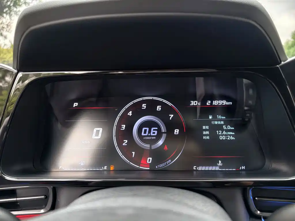 Hyundai Elantra — миниатюра 21