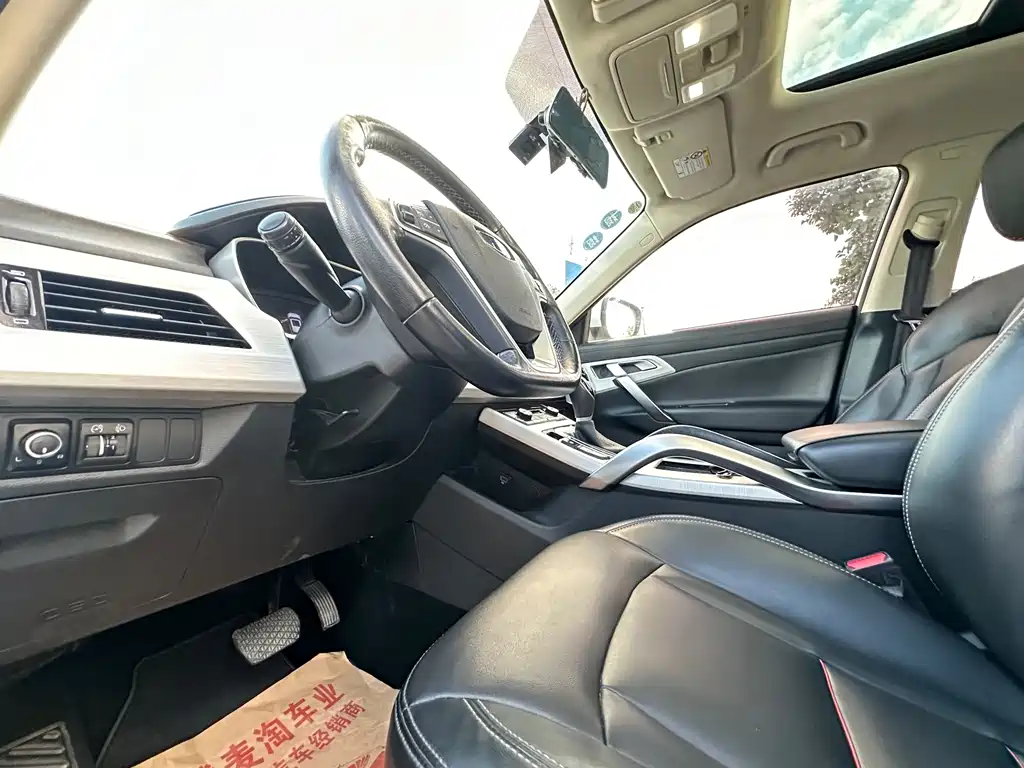 Geely Boyue — миниатюра 8