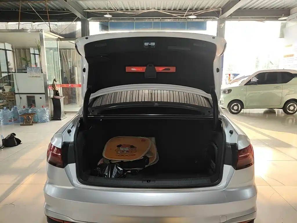 Audi A4L — миниатюра 19