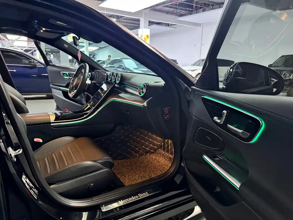 MERCEDES-BENZ C CLASS