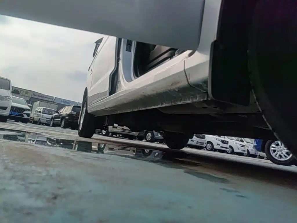 Wuling Hongguang V — миниатюра 21