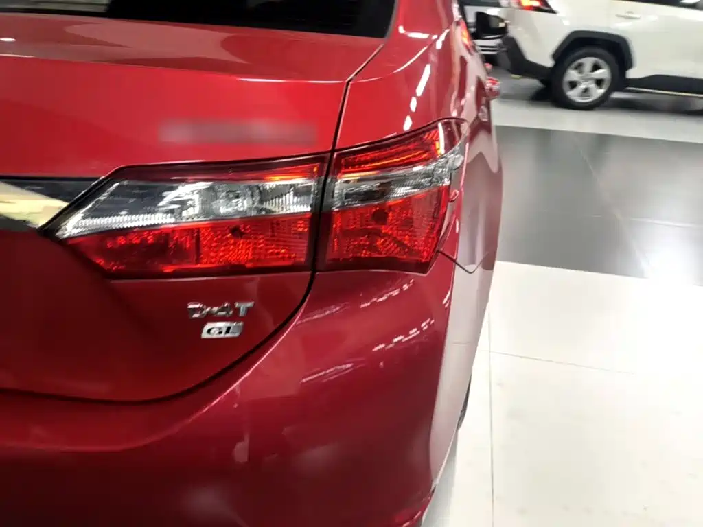 Toyota Corolla — миниатюра 8