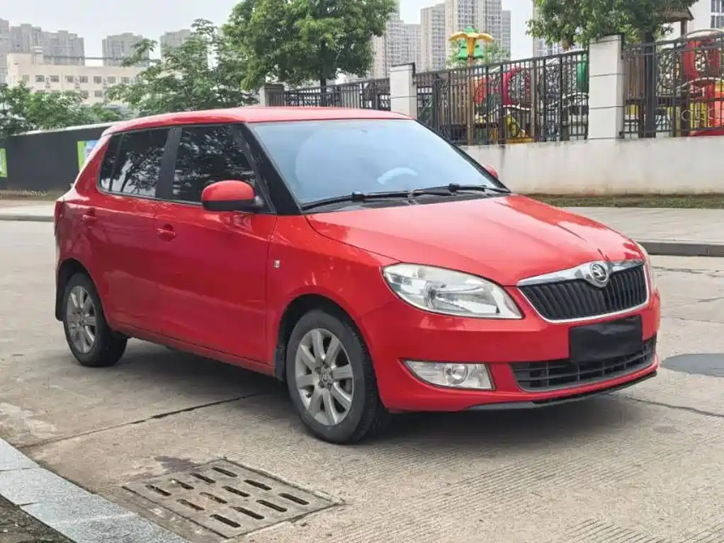 Skoda Fabia — миниатюра 2
