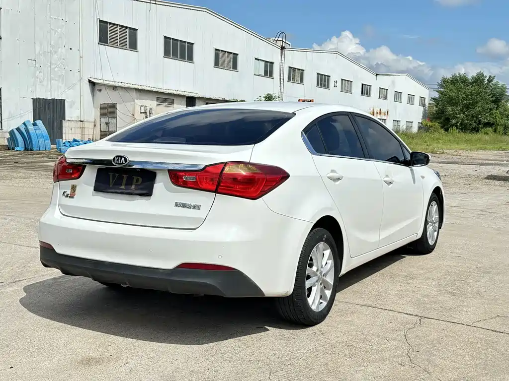 Kia K3 — миниатюра 5
