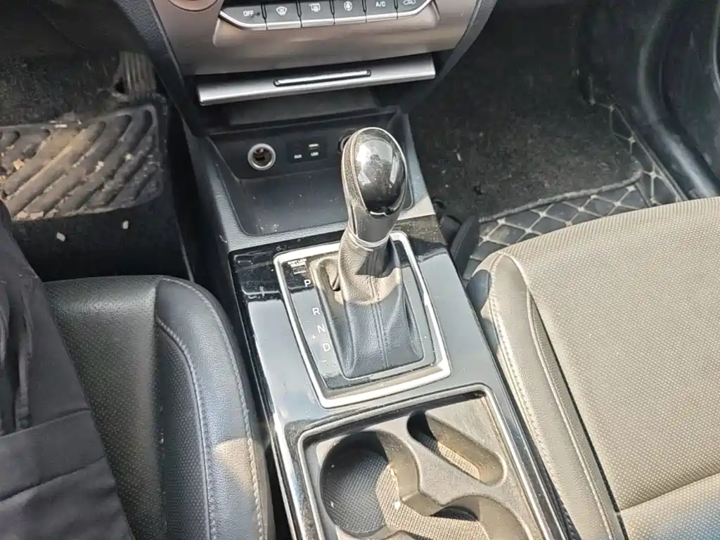 Hyundai Mistra — миниатюра 14