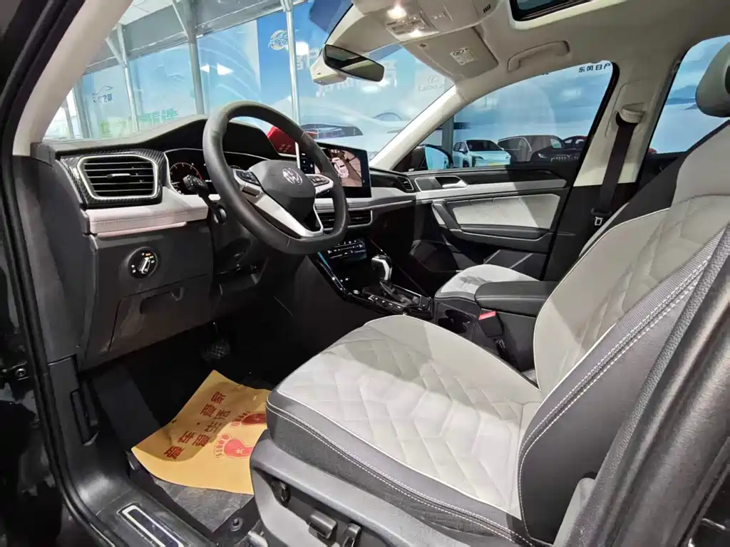 Volkswagen Tayron 2024 330TSI Luxury Plus