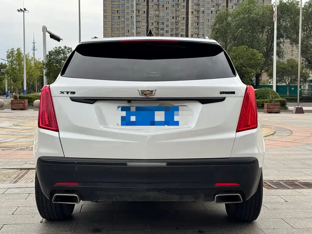 Cadillac XT5 — миниатюра 5