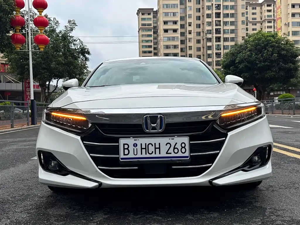 Honda Accord — миниатюра 2