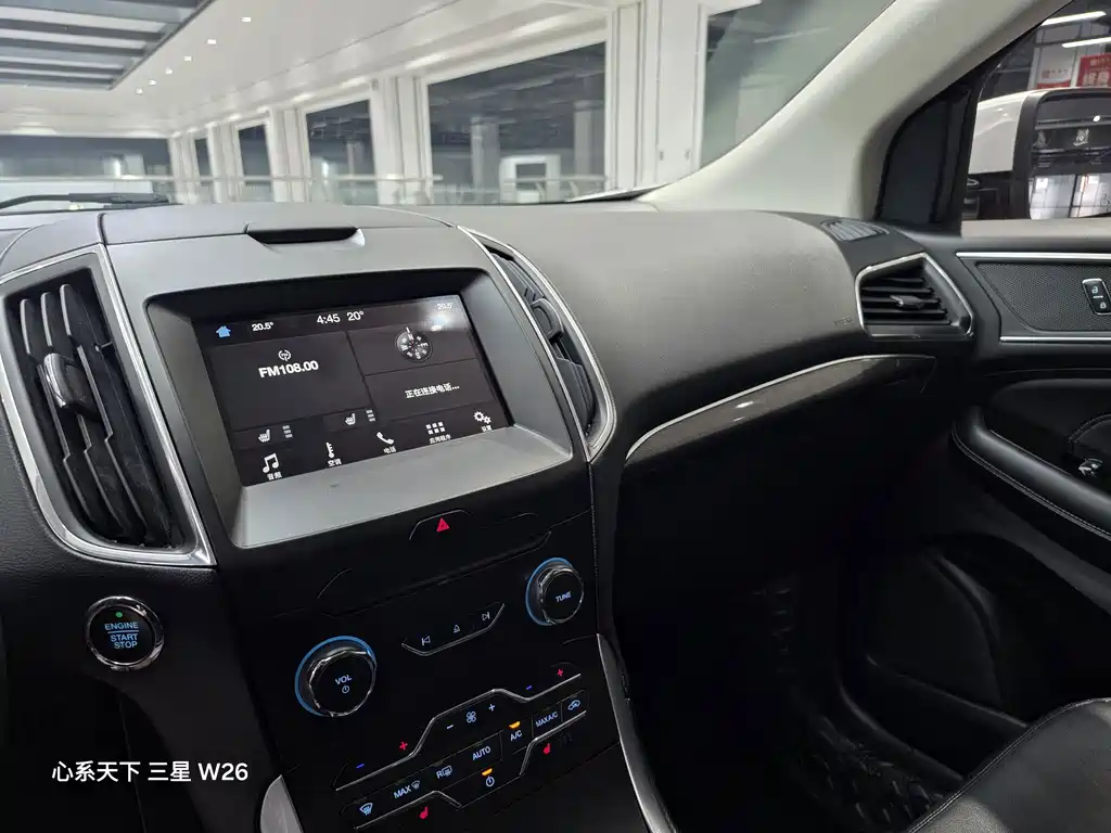 Ford Edge — миниатюра 8