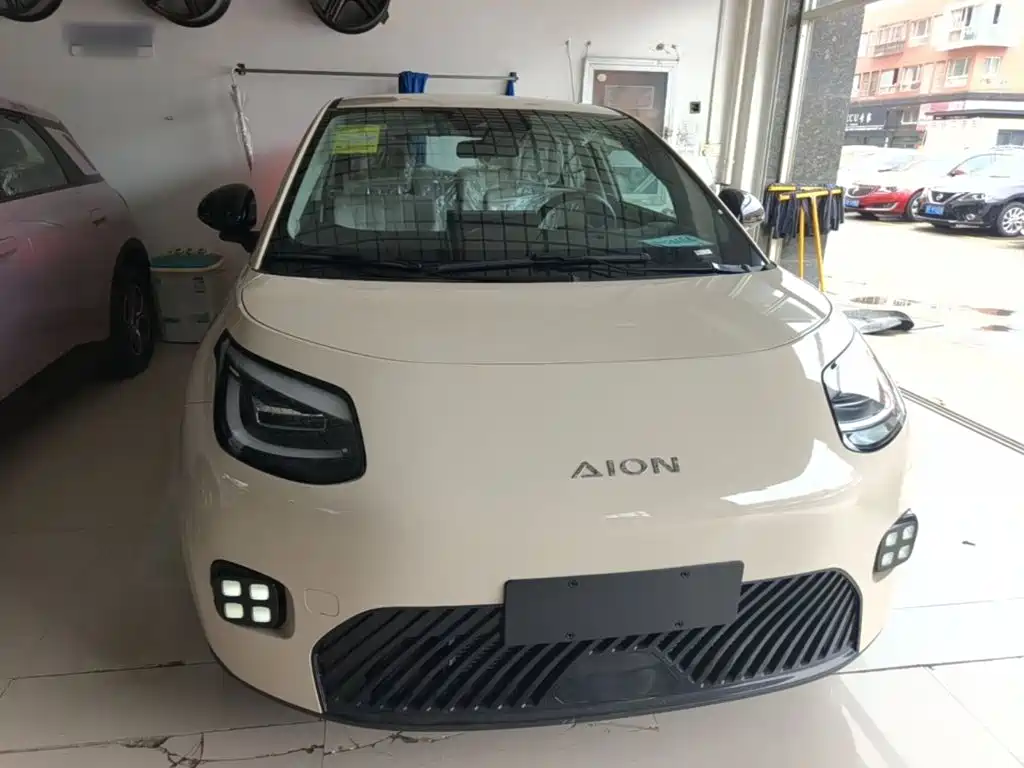 Aion AION UT — миниатюра 3