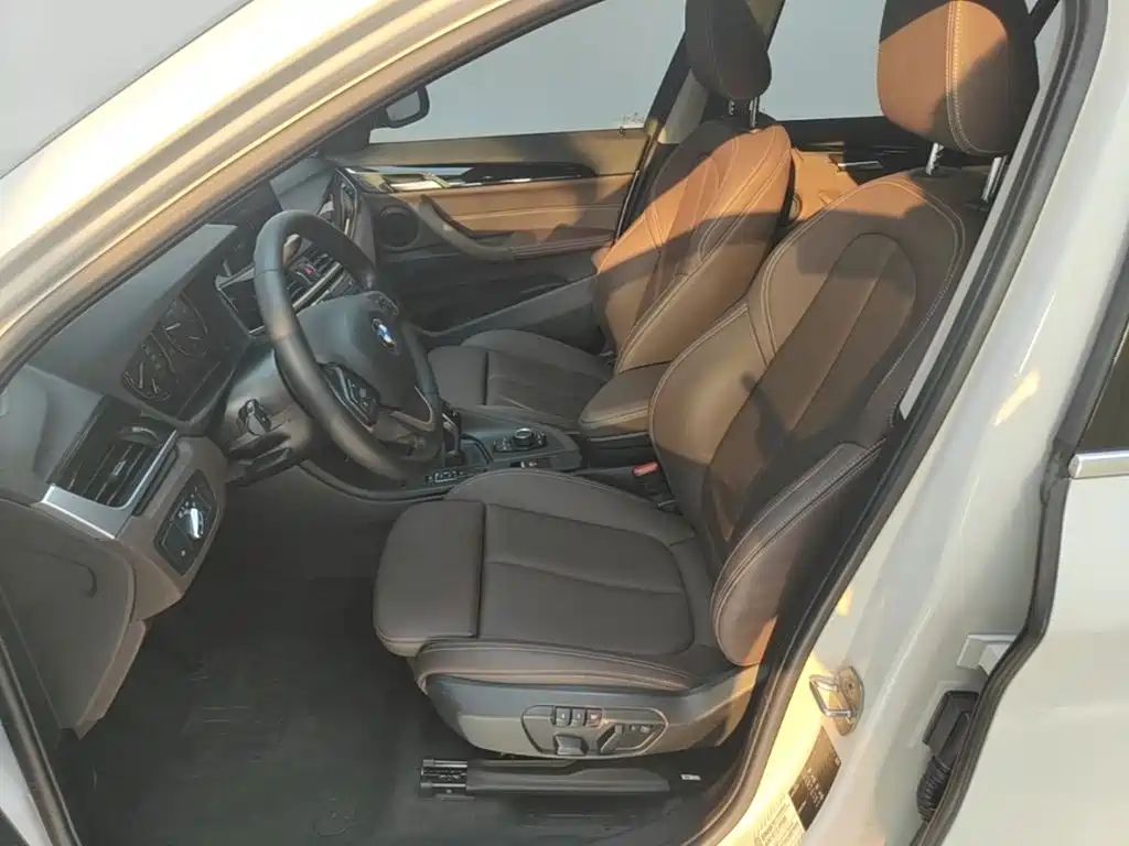 BMW X1 — миниатюра 15