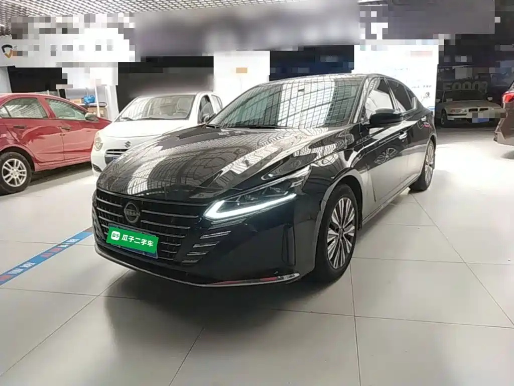 Nissan Teana — миниатюра 2