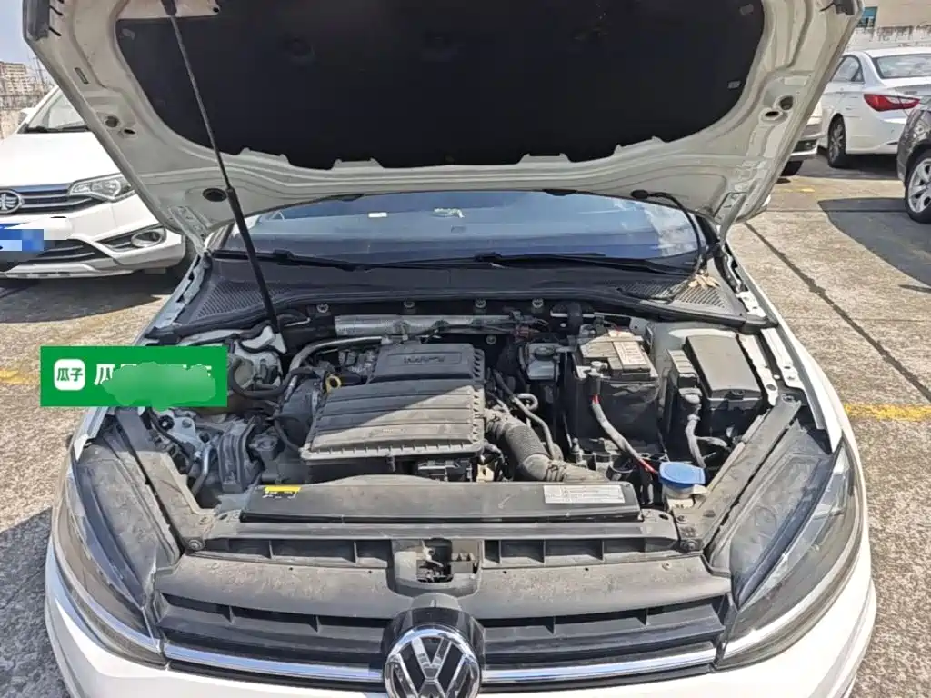 Volkswagen Golf — миниатюра 20
