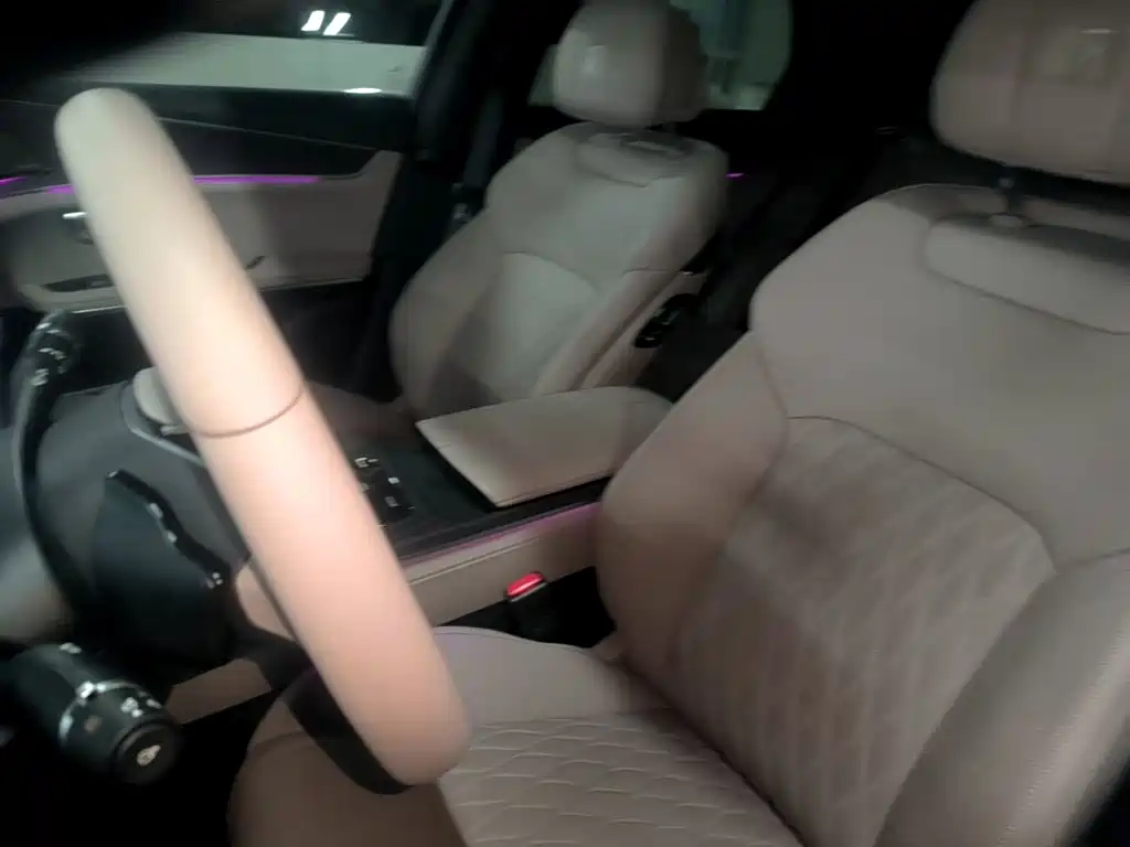 BYD Han — миниатюра 15