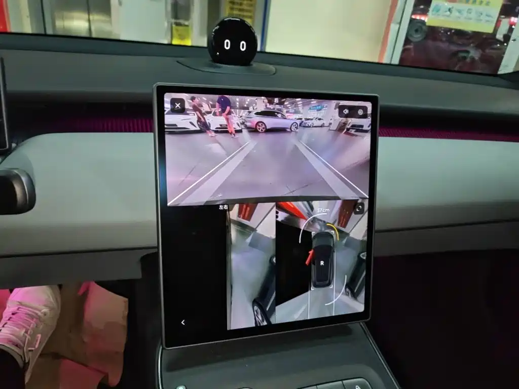 NIO ET5T — миниатюра 13