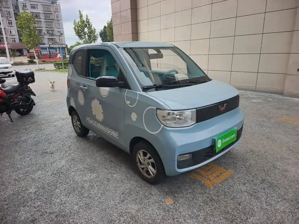 Wuling MINIEV — миниатюра 4