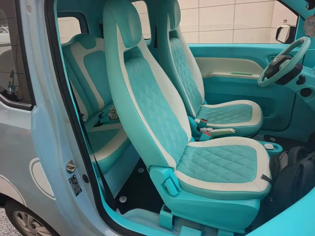 Wuling MINIEV — миниатюра 25