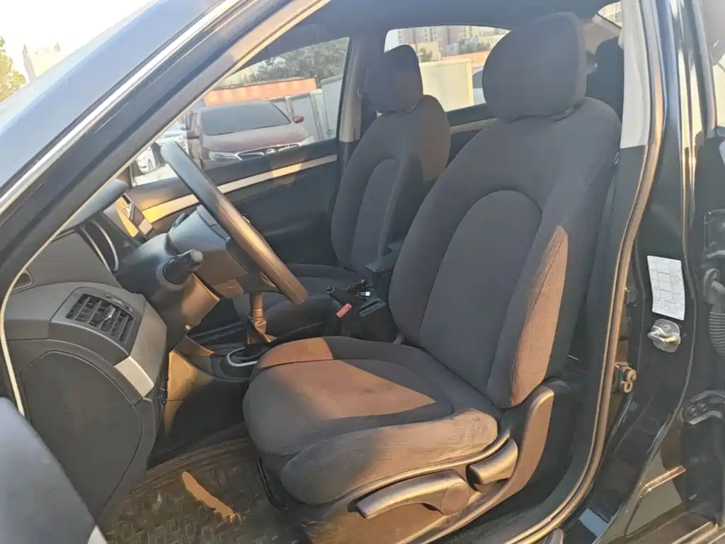 Nissan Sylphy — миниатюра 15