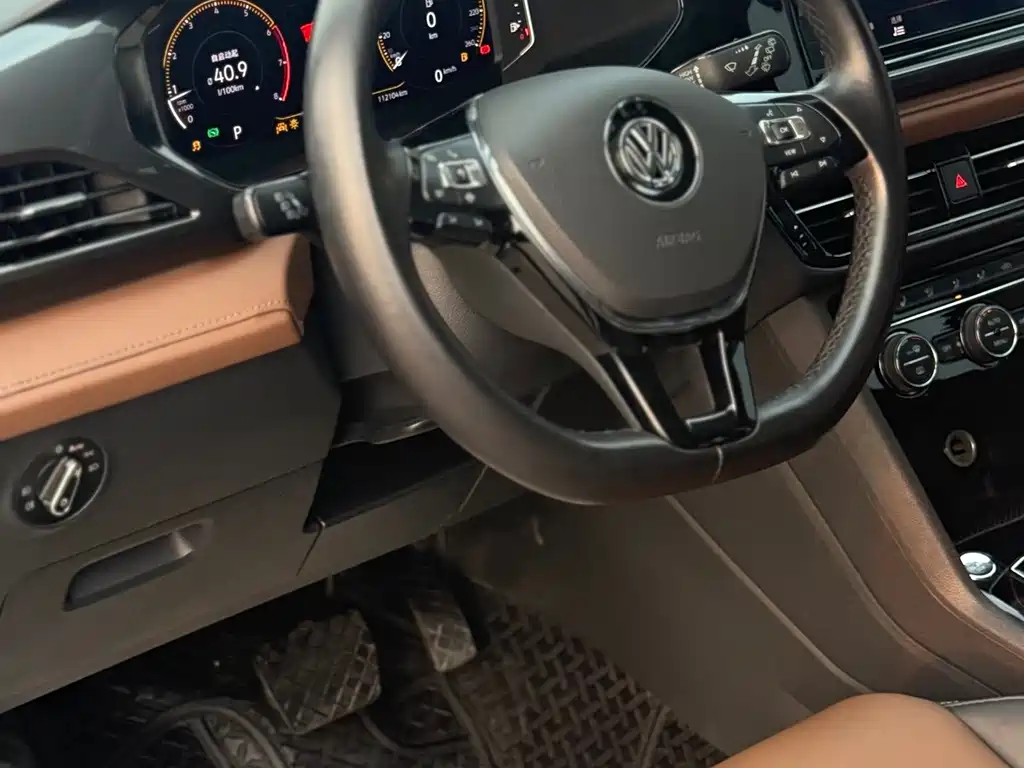 Volkswagen Tharu — миниатюра 5