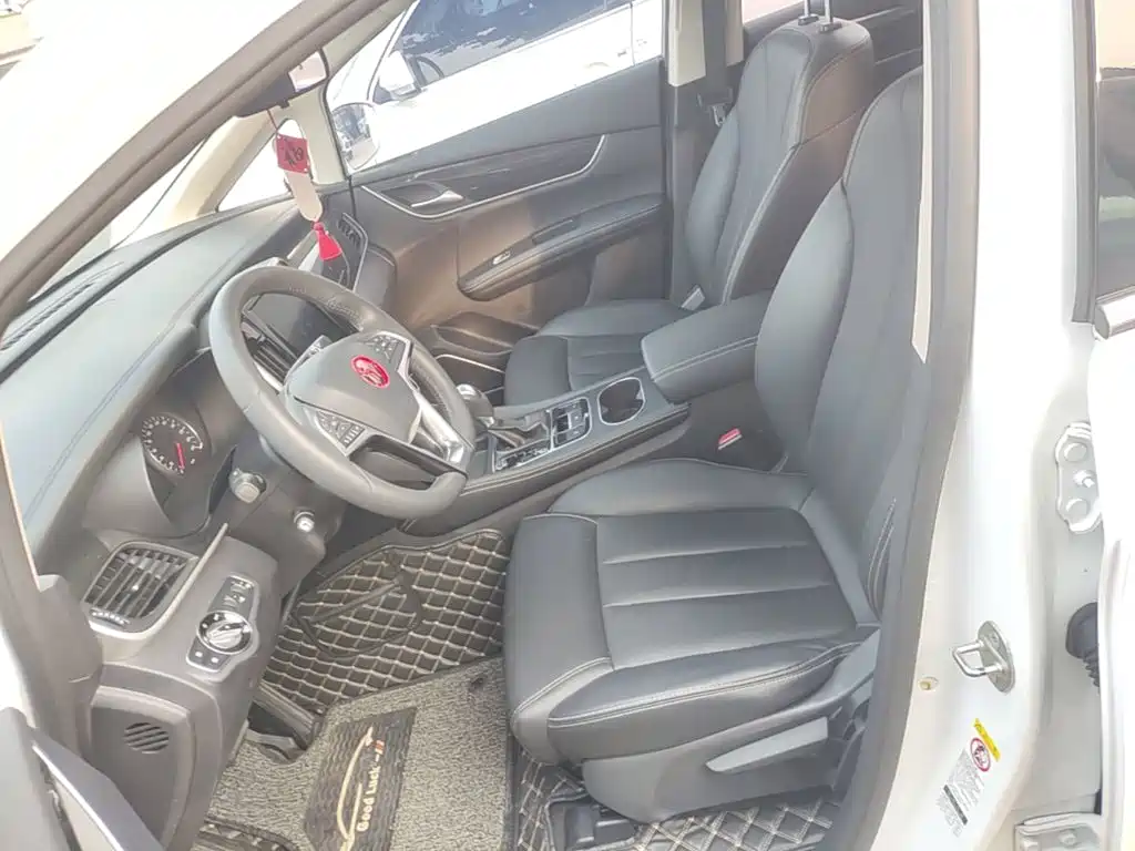 BYD MAX — миниатюра 15