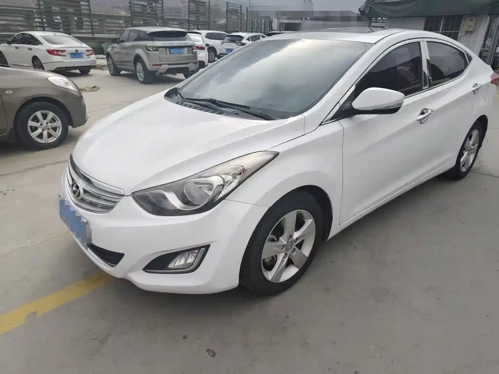 Hyundai Elantra Langdong 2014