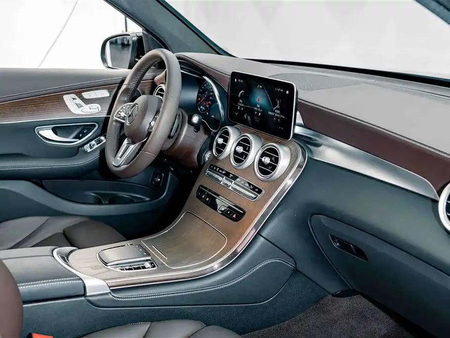 Mercedes-Benz GLC — миниатюра 17