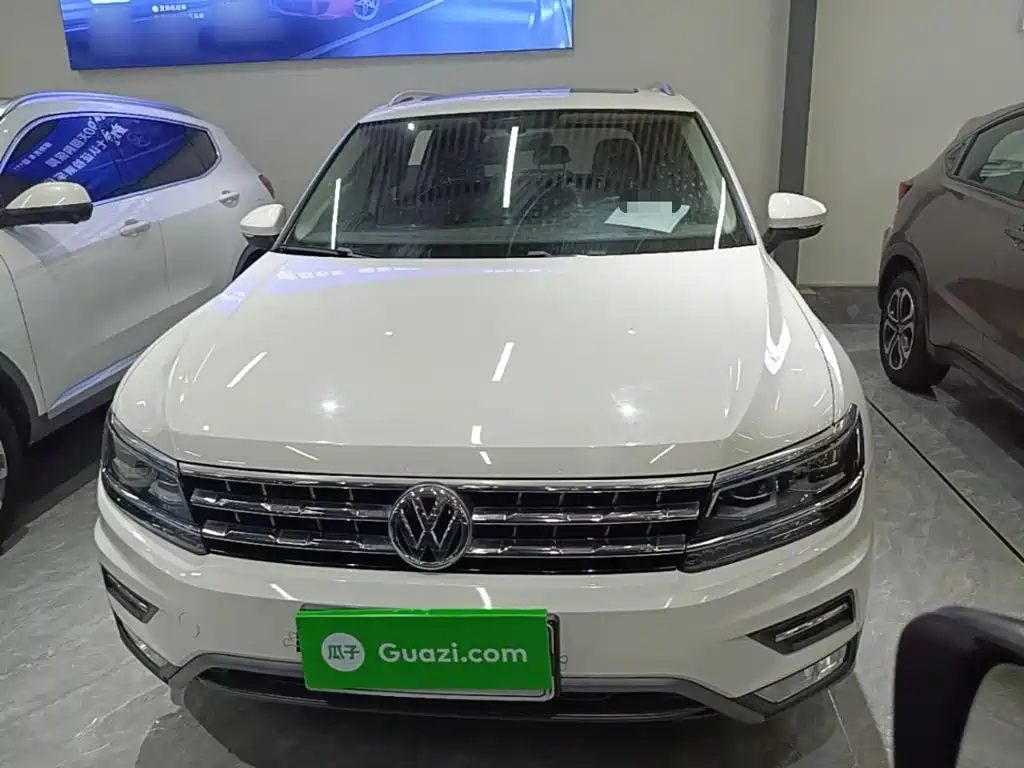 Volkswagen Tiguan L — миниатюра 3