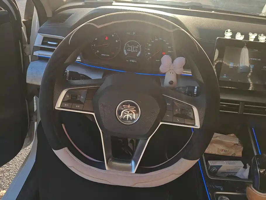 BYD Qin — миниатюра 15