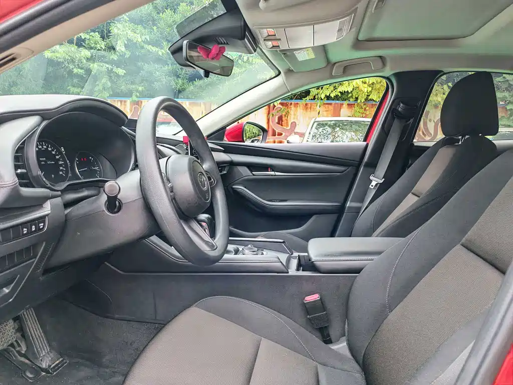 Mazda 3 Axela — миниатюра 11