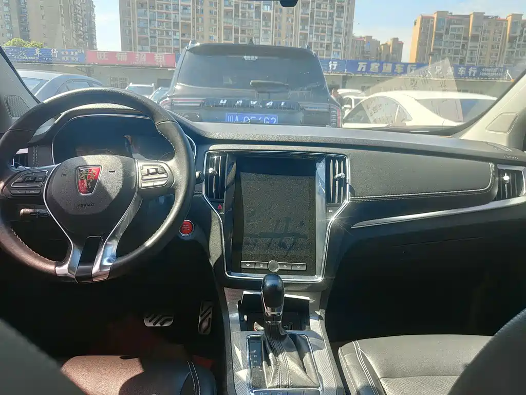Roewe RX5 — миниатюра 8