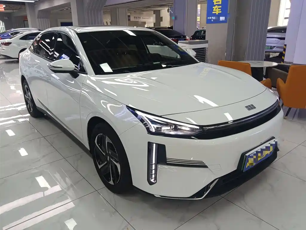 GEELY GALAXY GALAXY L6