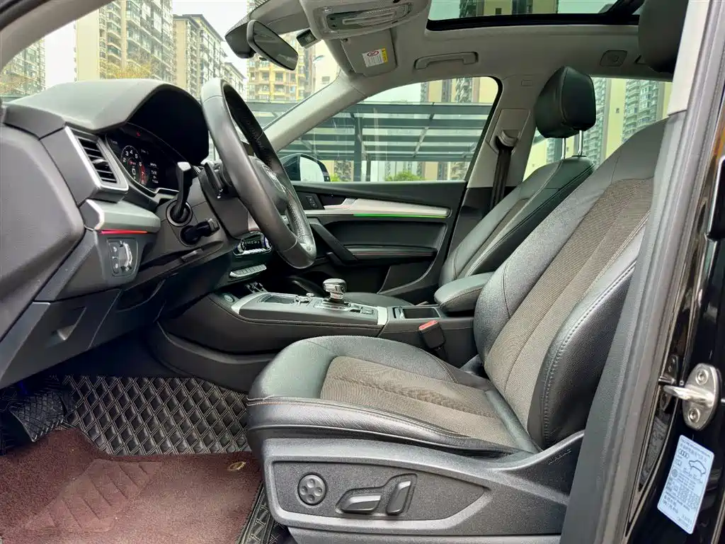 Audi Q5L 2018 40 TFSI Fashion V