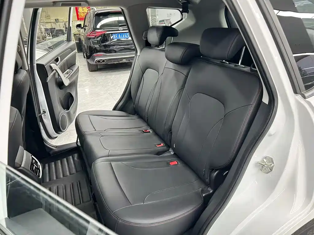 Haval M6 — миниатюра 13
