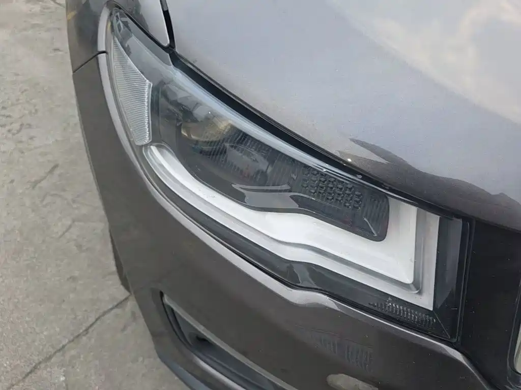 Jeep Compass — миниатюра 11
