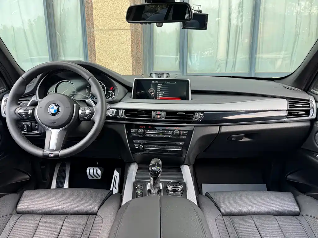 BMW X5 (Import) — миниатюра 14
