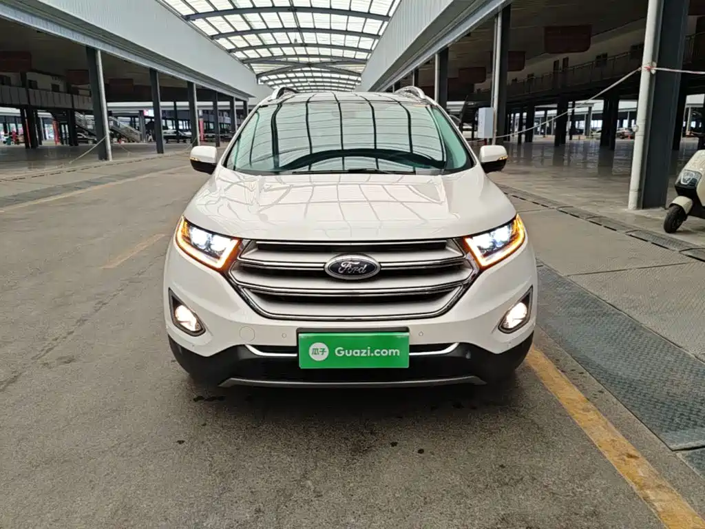 Ford Edge — миниатюра 3