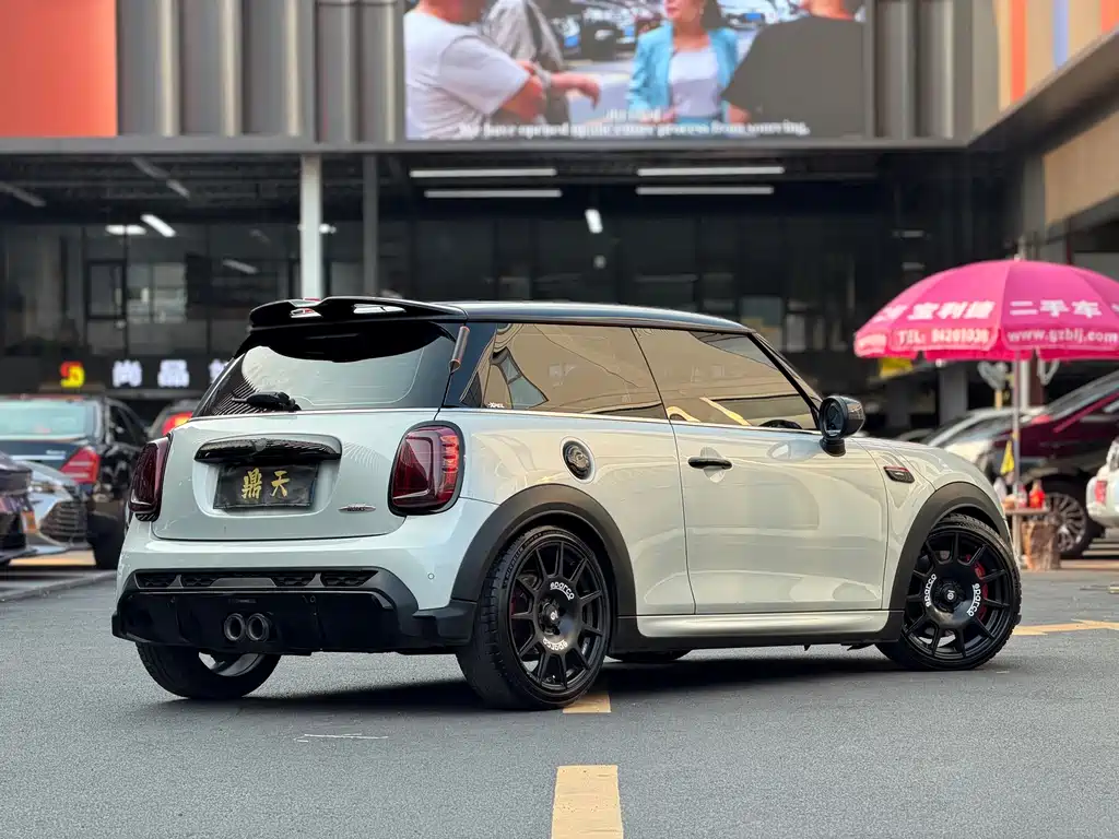 MINI Mini JCW — миниатюра 10