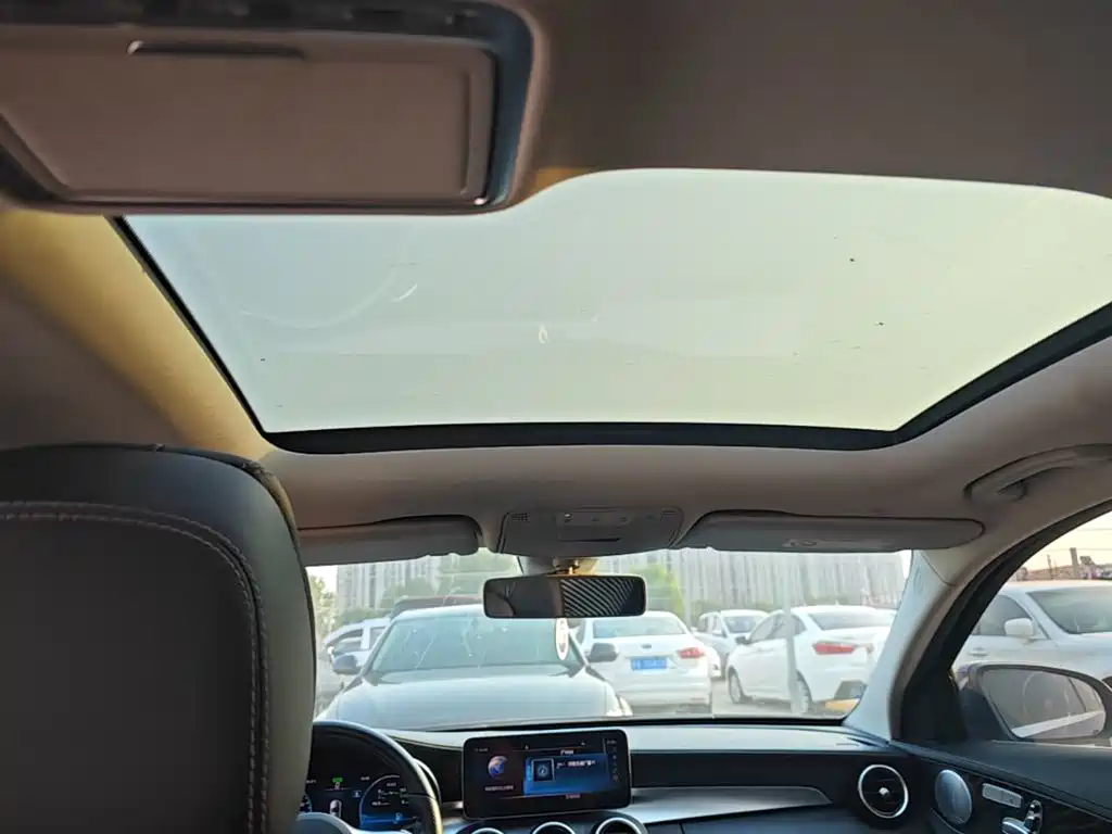 Mercedes-Benz C-Class — миниатюра 18
