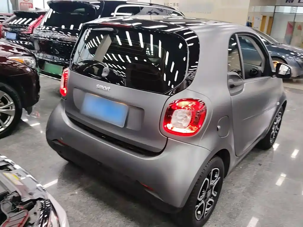 smart Smart Fortwo — миниатюра 7