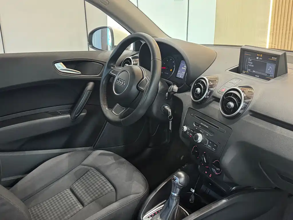 Audi A1 — миниатюра 11