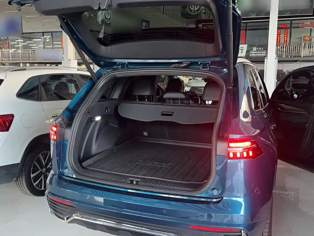 Geely Xingyue L — миниатюра 16