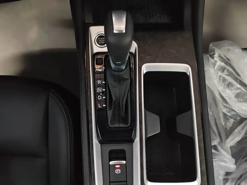 Nissan Teana — миниатюра 14