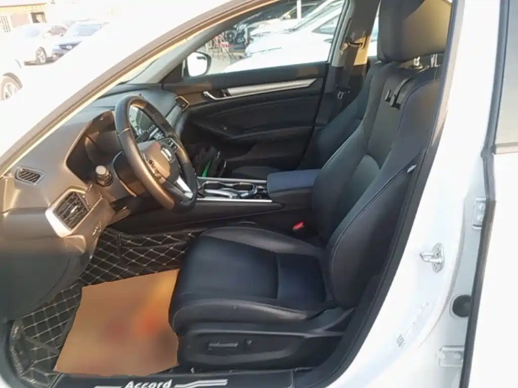 Honda Accord — миниатюра 15