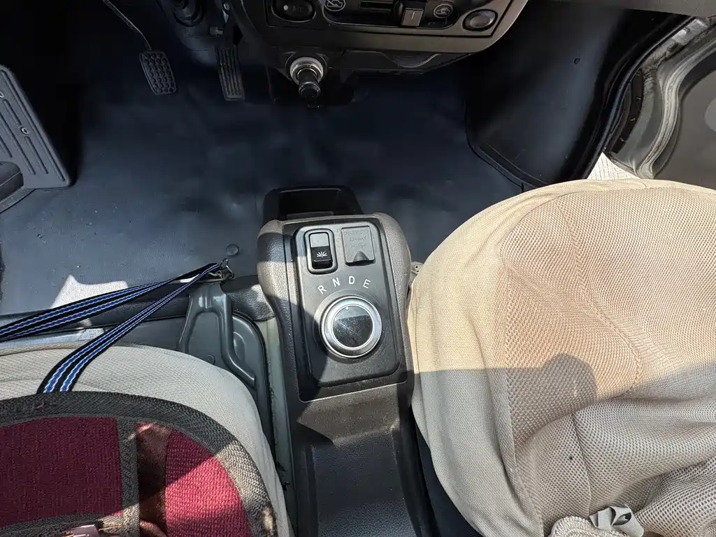 BYD 比亚迪V3 — миниатюра 11