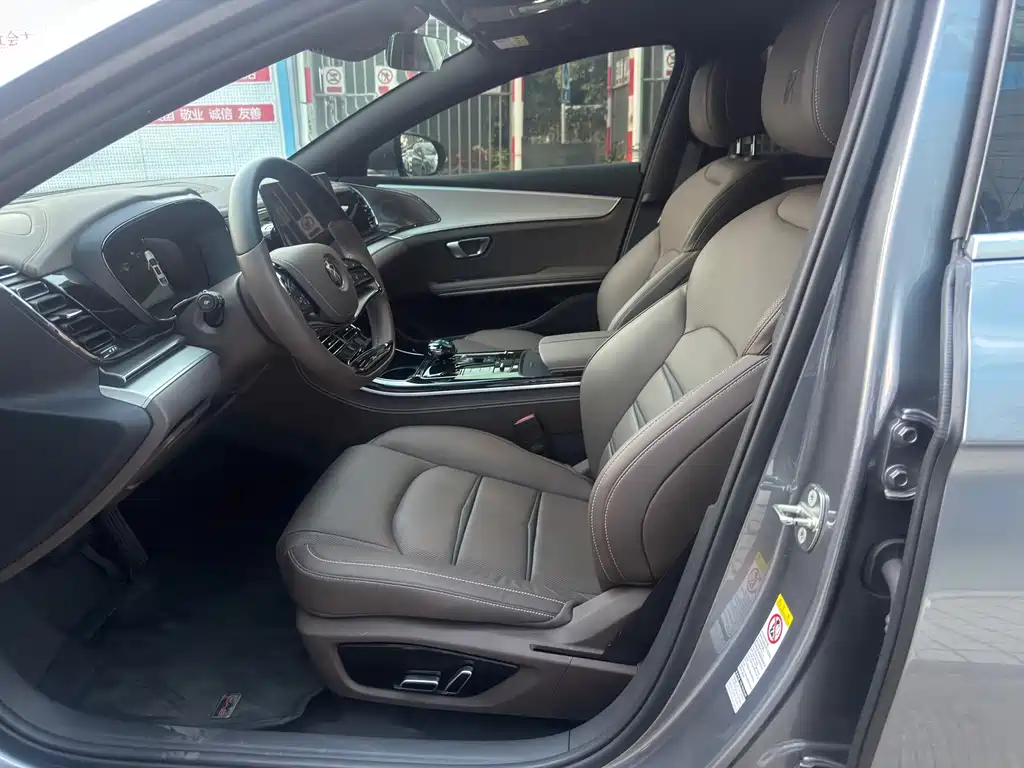 BYD Han — миниатюра 4