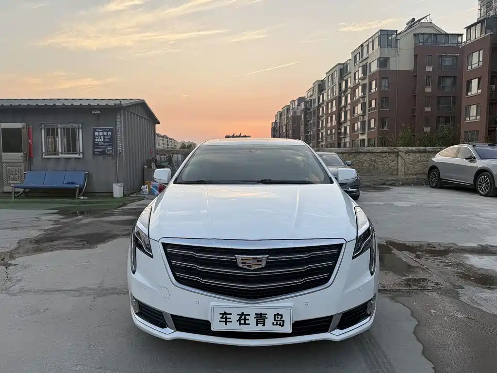 Cadillac XTS — миниатюра 2